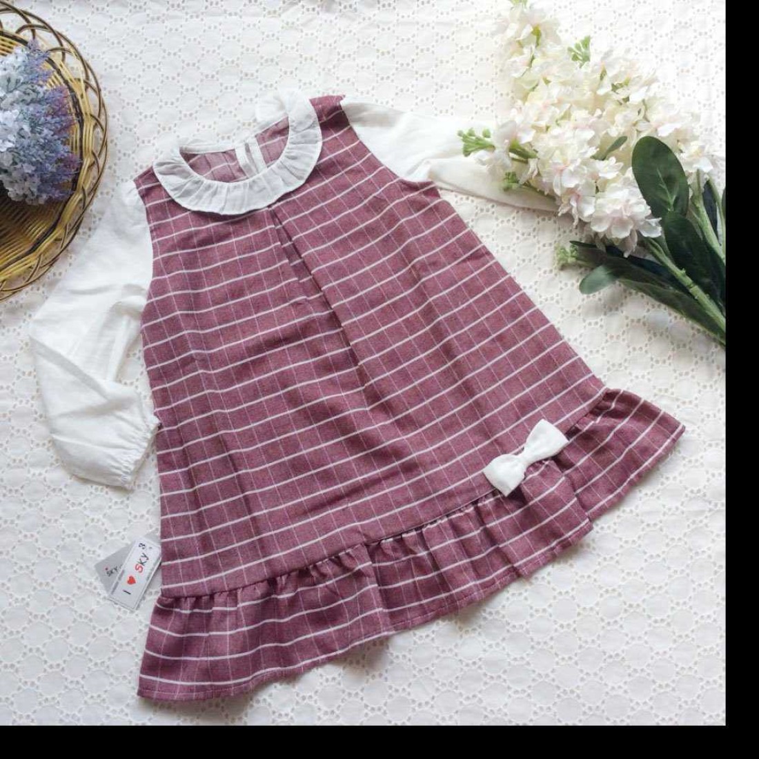 váy thu kẻ tay trắng size 3-7-